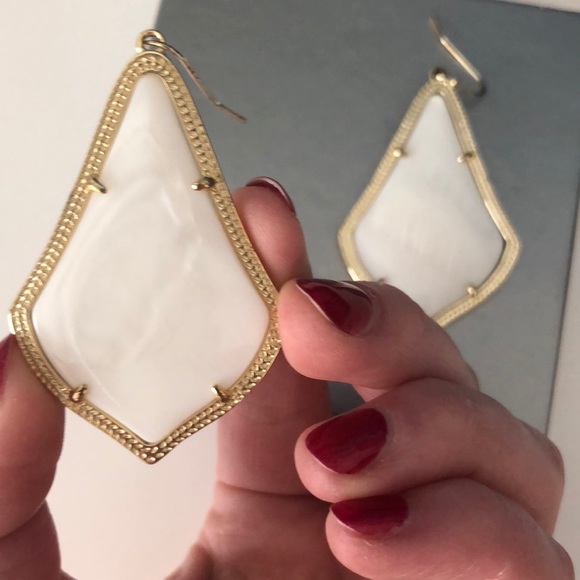 Kendra Scott White earrings - Picture 2 of 4